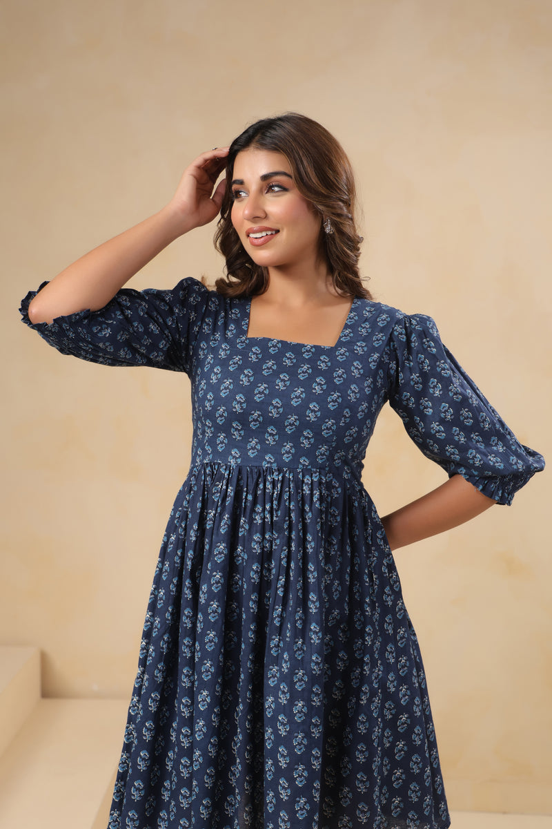 Square Neckline short dress