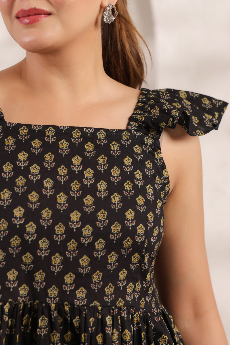Top with pocket