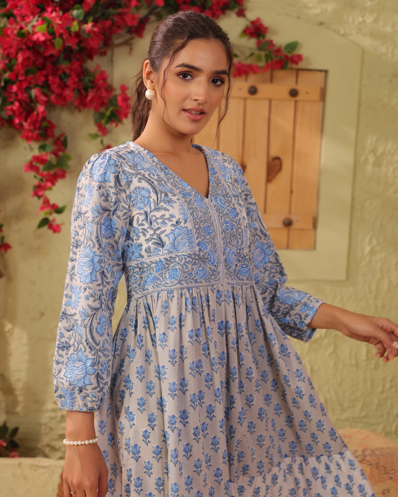 Aash Dress